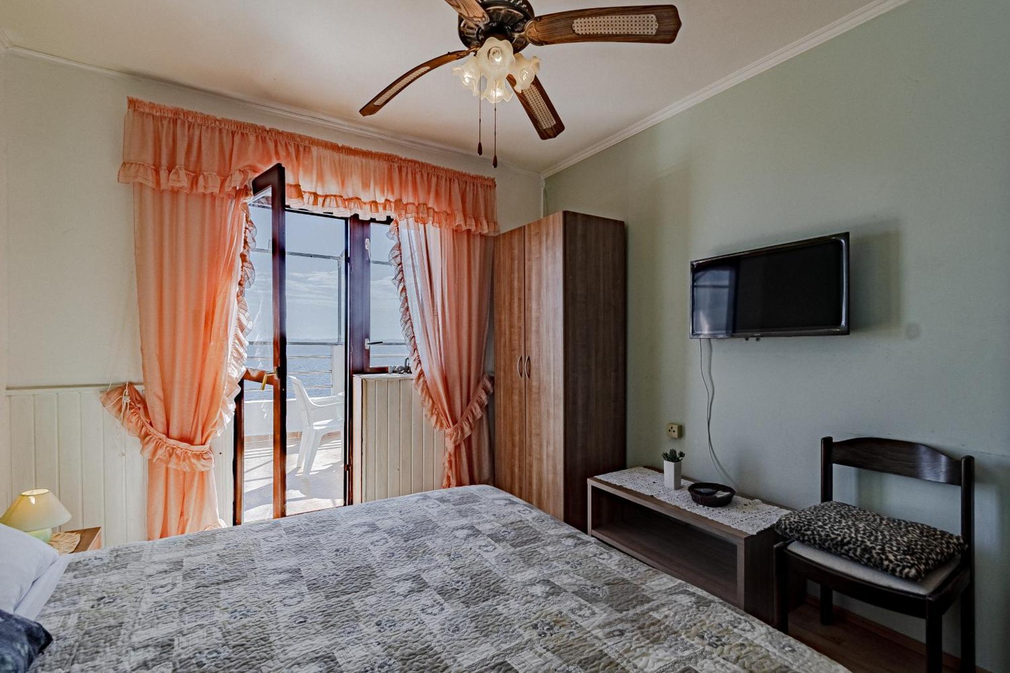 Family Friendly Apartments With A Swimming Pool Zavalatica, Korcula - 183 Bilik gambar