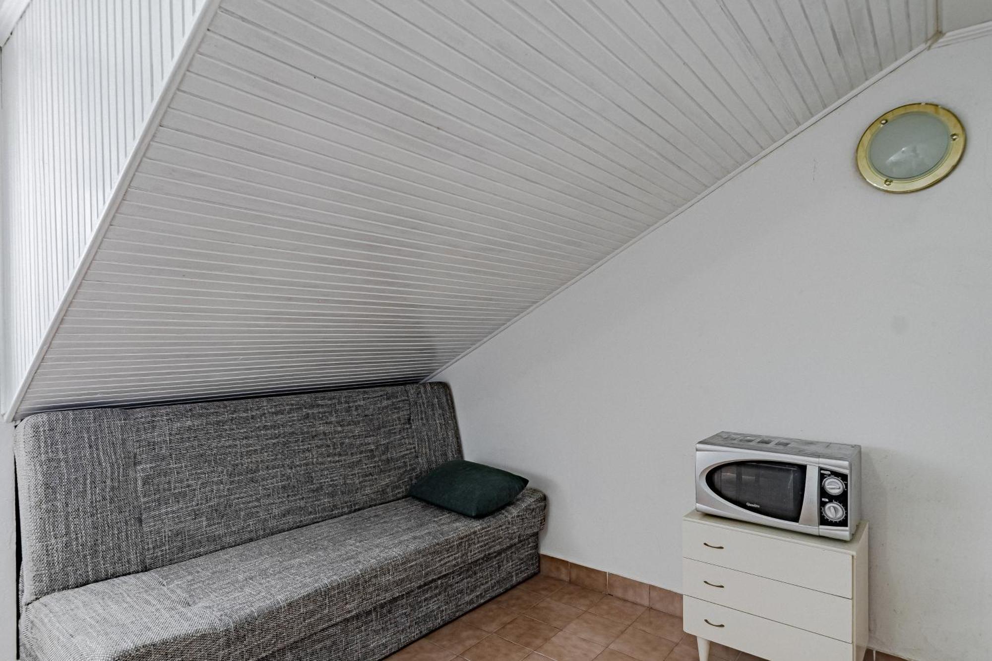Family Friendly Apartments With A Swimming Pool Zavalatica, Korcula - 183 Bilik gambar